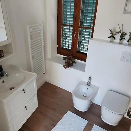 Castle דירה פראטו